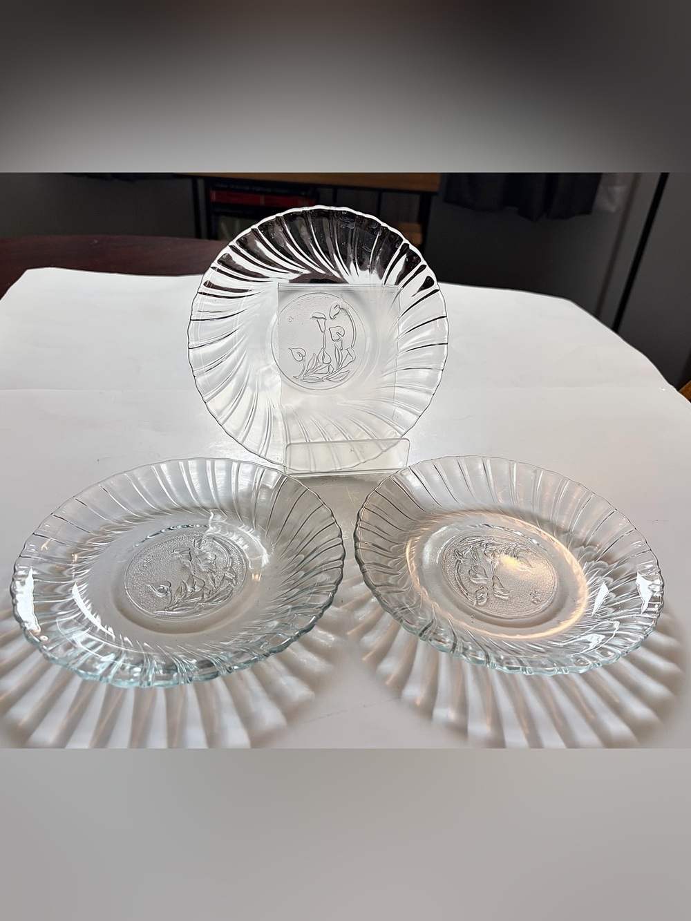 Vintage Clear Pressed Glass Calla Lily 6” Plate Trio